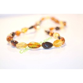 Collier Bébé en Ambre perles Olives Multicolores